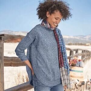Sundance Women's XS Valeria Blue Heather Round Hem Vented Oversized Sweater